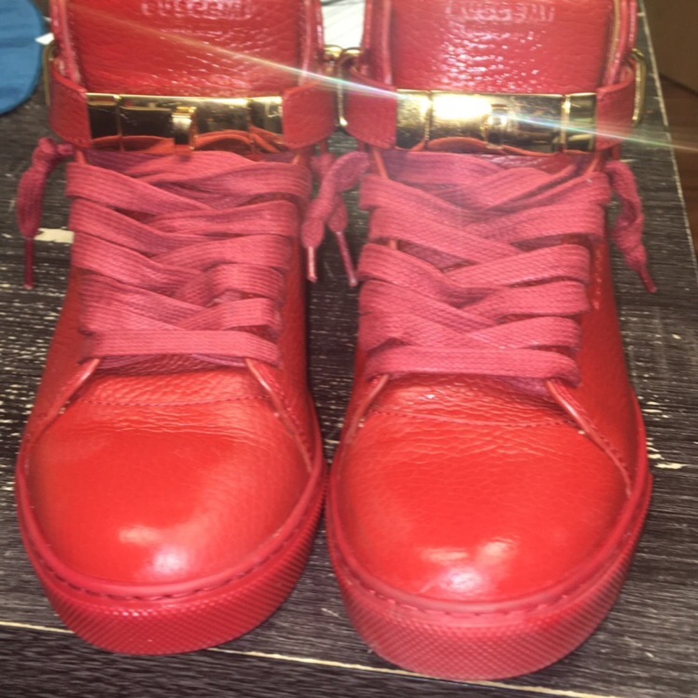 Red BUSCEMIS SIZE 38